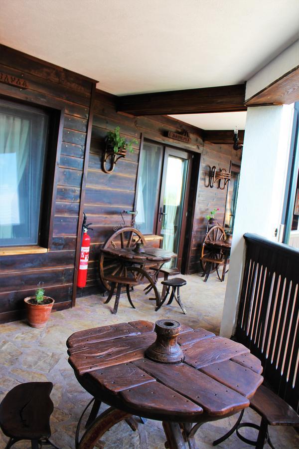 Hotel Sokay Tryavna Exterior photo