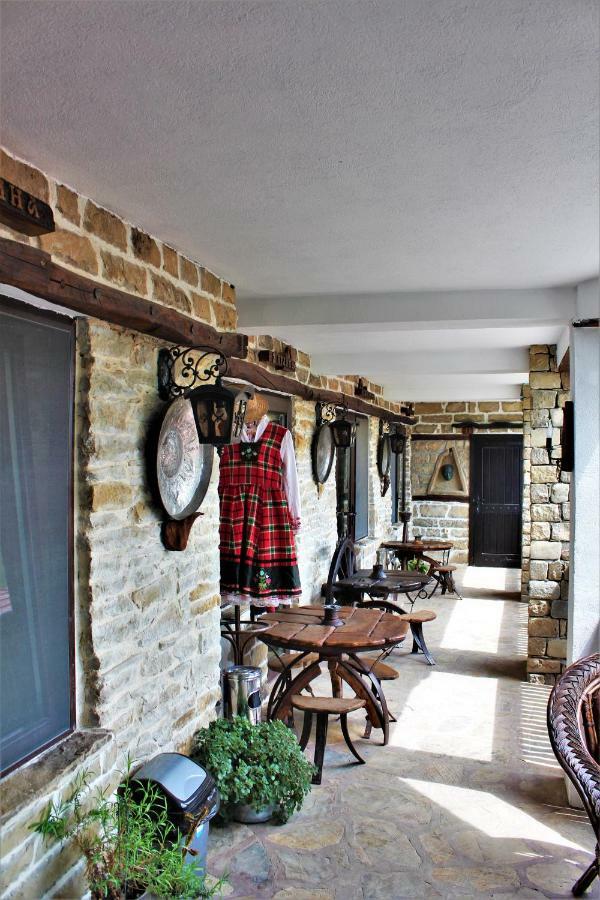 Hotel Sokay Tryavna Exterior photo